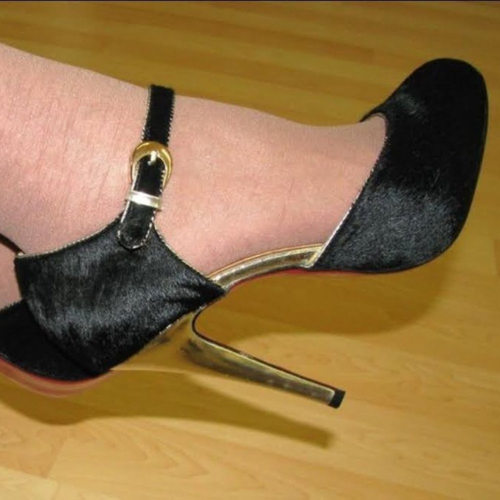 Brand New Sizes 7, 8, 9, 10 Instep Ankle Strap Black Fur High Heel Shoes